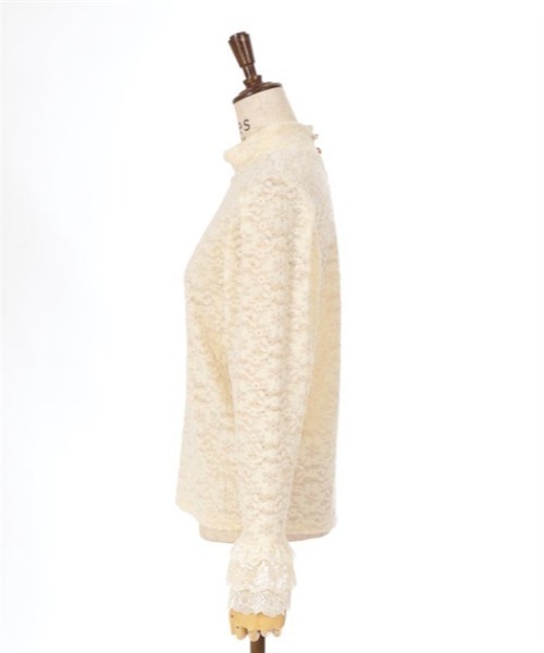 axes femme(アクシーズファム)の「レースフレア袖起毛レースプルオーバー(Tシャツ/カットソー・レディース・ブラック/ホワイト/クリーム・FREE)」の20枚目の写真