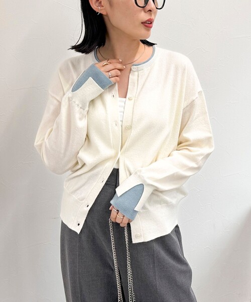 fredy emue（フレディエミュ）の「レイヤード風配色カーディガン（カーディガン/ボレロ・レディース・オフホワイト/ネイビー/グレー・38）」の9枚目の写真