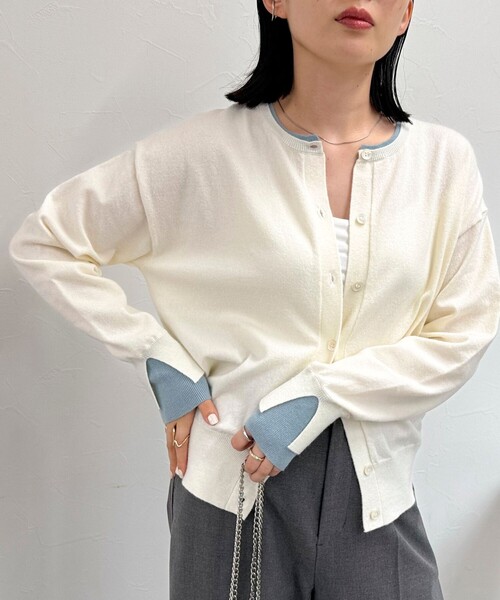 fredy emue（フレディエミュ）の「レイヤード風配色カーディガン（カーディガン/ボレロ・レディース・オフホワイト/ネイビー/グレー・38）」の10枚目の写真