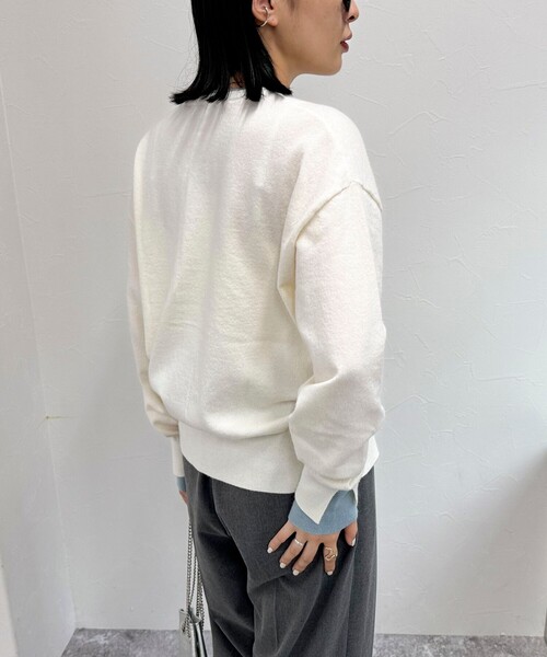 fredy emue（フレディエミュ）の「レイヤード風配色カーディガン（カーディガン/ボレロ・レディース・オフホワイト/ネイビー/グレー・38）」の14枚目の写真