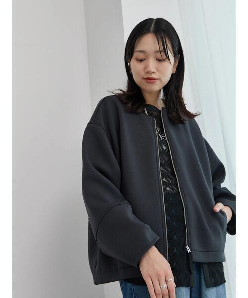 Samansa Mos2 blue（サマンサモスモスブルー）の「リサイクルダンボールジャケット（ノーカラージャケット・レディース・キナリ/グレー/チャコールグレー・F）」の14枚目の写真