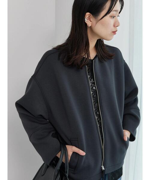 Samansa Mos2 blue（サマンサモスモスブルー）の「リサイクルダンボールジャケット（ノーカラージャケット・レディース・キナリ/グレー/チャコールグレー・F）」の16枚目の写真