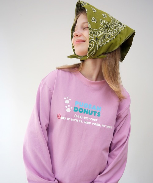 HUMAROUS（ヒューマラス）の「HUMAROUS Pugsan Donuts ロン Tee（Tシャツ/カットソー・レディース・ラベンダー/グリーン/ブラック/オフホワイト・X-LARGE/LARGE/MEDIUM/SMALL）」の2枚目の写真