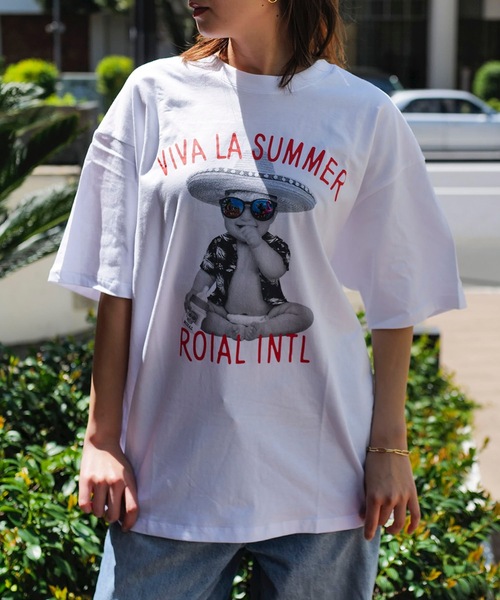 roial（ロイアル）の「DESIGN TEE/ROIAL(ロイアル)スタンダードフィットベイビープリント半袖Tシャツ（Tシャツ/カットソー・メンズ・カーキ/ホワイト・LARGE/MEDIUM）」の8枚目の写真