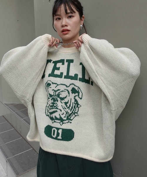 CORNERS(コーナーズ)の「【福本莉子さん着用】ロゴジャガードオーバーサイズニット(ニット/セーター・レディース・グリーン/ブラウン/アイボリー/ブルー/パープル/グレー・FREE)」の2枚目の写真