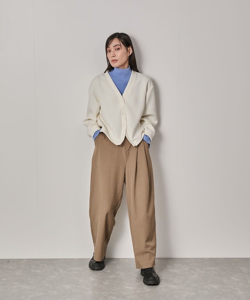 NERGY（ナージー）の「ラップタックワイドパンツ（スラックス・レディース・ベージュ/チャコールグレー・M/S）」の6枚目の写真