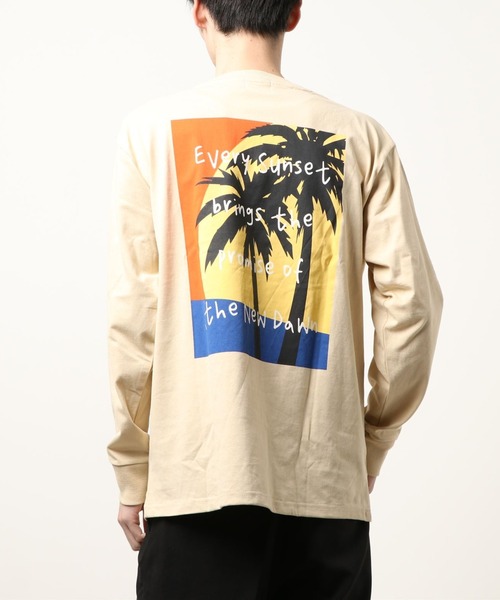 ARCHIVER(アーカイバ)の「【Bl】バックプリント長袖Tシャツ(Tシャツ/カットソー・メンズ・ブラック/ベージュ/グレー・LARGE/MEDIUM)」の1枚目の写真