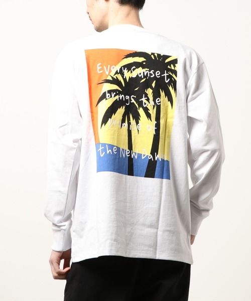 ARCHIVER(アーカイバ)の「【Bl】バックプリント長袖Tシャツ(Tシャツ/カットソー・メンズ・ブラック/ベージュ/グレー・LARGE/MEDIUM)」の10枚目の写真