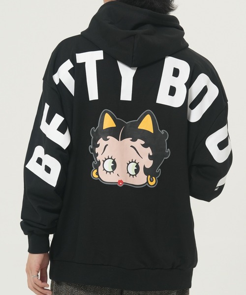 BETTY BOOP（ベティ・ブープ）の「ＢｅｔｔｙバックロゴBIGプルパーカー(M1)（パーカー・メンズ・グレー/オートミール/ブラック・MEDIUM/LARGE/X-LARGE）」の2枚目の写真