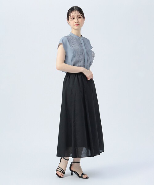 BEAMS HEART(ビームスハート)の「フロント レース フレンチ ブラウス(シャツ/ブラウス・レディース・オレンジ/オフホワイト/ブラック/サックスブルー・FREE)」の9枚目の写真