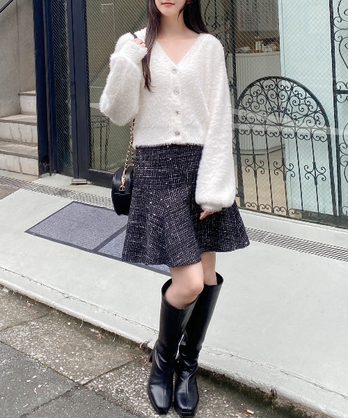 INGNI(イング)の「いろいろボタンVネックフェザーニットカーディガン(カーディガン/ボレロ・レディース・ライトグレー/ピンク/イエロー/アイボリー・M)」の10枚目の写真