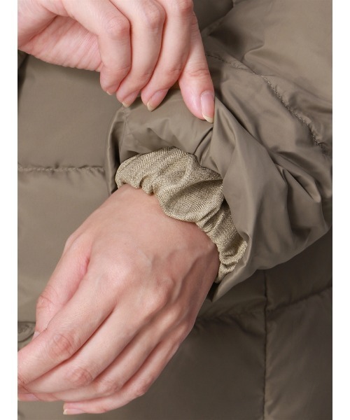 セール】KAWADA DOWN×WHITE フーデッドダウンアウター 無地（ダウン