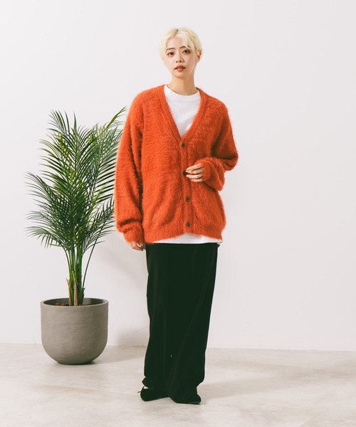 ROUGH TRADE(ラフトレード)の「【ROUGH TRADE/ラフトレード】シャギーVネックカーディガン(カーディガン/ボレロ・メンズ・グレー系その他/オレンジ系その他/ブラック系その他・MEDIUM/LARGE/X-LARGE)」の13枚目の写真