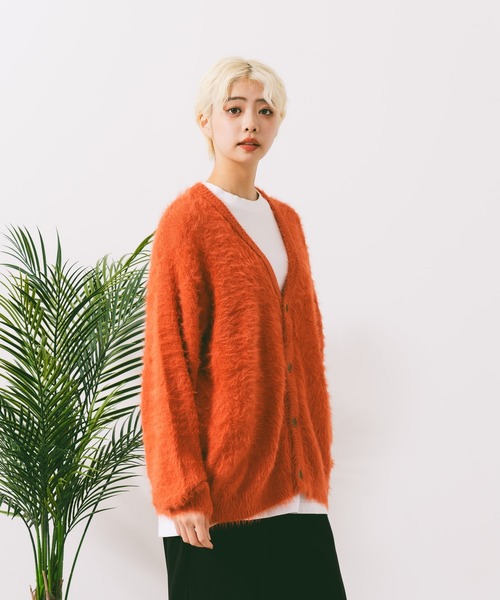 ROUGH TRADE(ラフトレード)の「【ROUGH TRADE/ラフトレード】シャギーVネックカーディガン(カーディガン/ボレロ・メンズ・グレー系その他/オレンジ系その他/ブラック系その他・MEDIUM/LARGE/X-LARGE)」の17枚目の写真