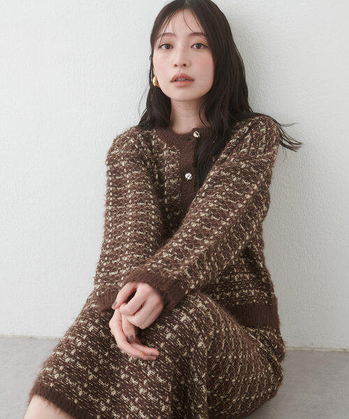 natural couture(ナチュラルクチュール)の「フェザー使いニットツイードカーデ(カーディガン/ボレロ・レディース・ブラウン/ブラック/オフホワイト・FREE)」の21枚目の写真