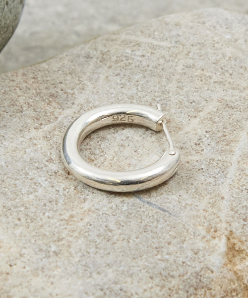 And A アンドエー / SILVER925 MEDIUM HOOP PIERCE シルバー925ミディアムフープピアス（片耳用） / AA-A24U005（ピアス（片耳用））｜And A（アンドエー）