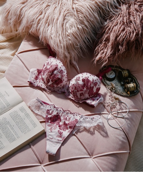 期間限定再値下げ！ebureノースリーブ ジレ northerly（ノーザリー） ブラジャー 「エレガントコレクション