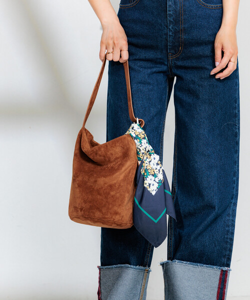 FREAK'S STORE（フリークスストア）の「バケツ型 フェイクスエードバッグ（ハンドバッグ・レディース・ブラック/キャメル・ONE SIZE）」の10枚目の写真