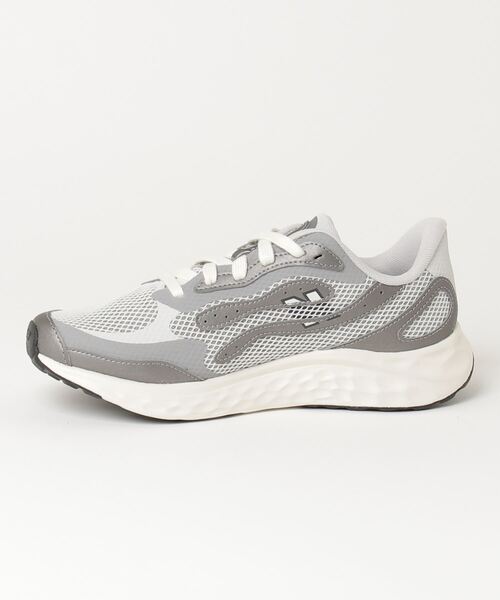 セール】Fresh Foam Arishi v4（スニーカー）｜New Balance