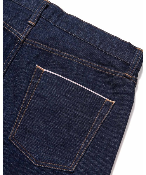 uniform experiment（ユニフォームエクスペリメント）の「WASHED SLIM FIT JEANS（デニムパンツ・メンズ・インディゴブルー/ホワイト・1/2/3/4）」の13枚目の写真