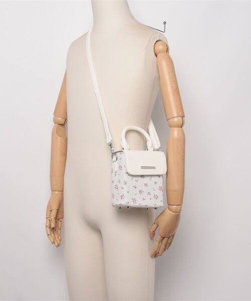 poiregnee（ポワニェ）の「［select］花柄バッグ（ショルダーバッグ・レディース・ブルー/ピンク・FREE）」の4枚目の写真