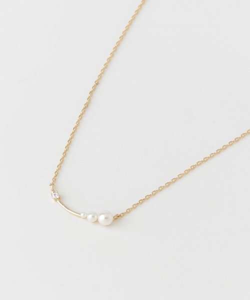 URBAN RESEARCH ROSSO WOMEN（アーバンリサーチ　ロッソ）の「パールアクセントネックレス（ネックレス・レディース・ゴールド・FREE）」の3枚目の写真
