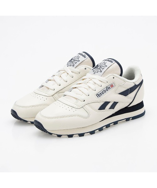 Kinetics(キネティクス)の「Reebok CLASSIC LEATHER 1983 VINTAGE(リーボック クラシックレザー 1983 ヴィンテージ)(スニーカー・メンズ・ホワイト系1/ホワイト系2・23cm/23.5cm/24cm/24.5cm/25cm/25.5cm/26cm/26.5cm/27cm/27.5cm/28cm/28.5cm/29cm)」の1枚目の写真