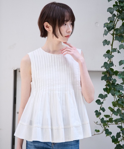 MICA&DEAL(マイカ&ディール)の「【MICA&DEAL/マイカアンドディール】ノースリーブピンタックブラウス タック/リボン/ノースリーブ【WEB限定】(シャツ/ブラウス・レディース・ブラック/ホワイト・フリー)」の20枚目の写真