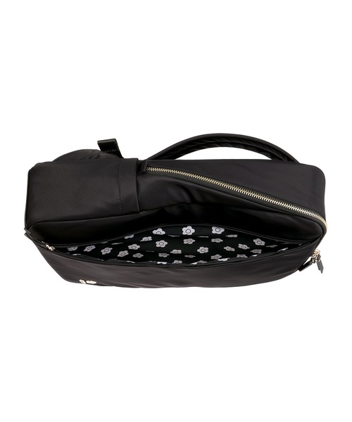 MARY QUANT（マリークワント）の「スクエアマルチファンクション