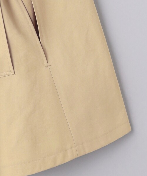 UNITED ARROWS（ユナイテッドアローズ）の「ケープ ミドル トレンチコート（トレンチコート・レディース・オフホワイト/ベージュ・FREE）」の18枚目の写真