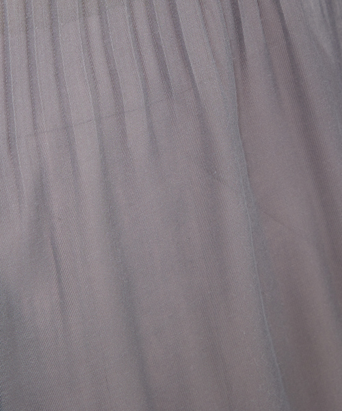 qualite(カリテ)の「ランダムプリーツフレアーブラウス/春服/オフィスカジュアル/シアーシャツ(シャツ/ブラウス・レディース・オフホワイト/チャコールグレー・フリー)」の11枚目の写真