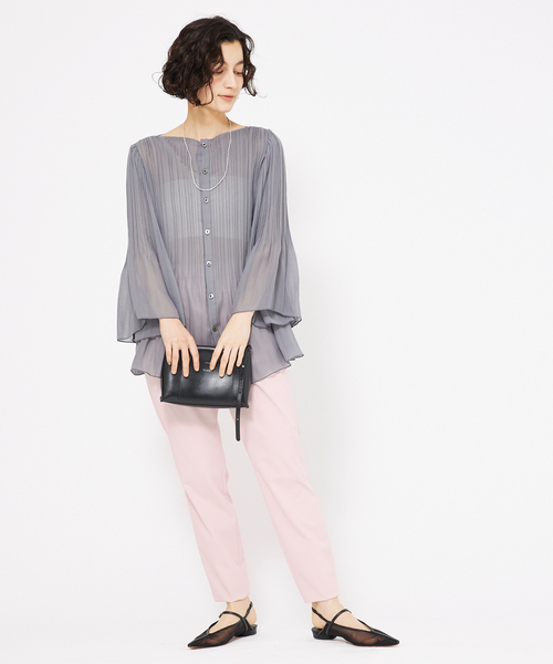 qualite(カリテ)の「ランダムプリーツフレアーブラウス/春服/オフィスカジュアル/シアーシャツ(シャツ/ブラウス・レディース・オフホワイト/チャコールグレー・フリー)」の14枚目の写真