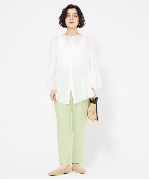 qualite(カリテ)の「ランダムプリーツフレアーブラウス/春服/オフィスカジュアル/シアーシャツ(シャツ/ブラウス・レディース・オフホワイト/チャコールグレー・フリー)」の21枚目の写真