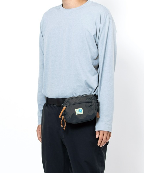 karrimor(カリマー)の「VT pouch(ボディバッグ/ウエストポーチ・メンズ・ネイビー/アイボリー/ブラック/チャコールグレー・FREE)」の16枚目の写真