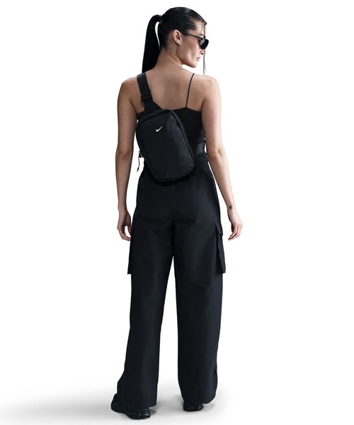 NIKE（ナイキ）の「NIKE WMNS EVRTHNG WVN MR CRGO P HM6977（カーゴパンツ・レディース・ブラウン/ブラック・XS/S）」の7枚目の写真