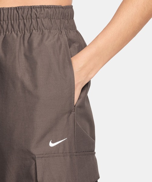 NIKE（ナイキ）の「NIKE WMNS EVRTHNG WVN MR CRGO P HM6977（カーゴパンツ・レディース・ブラウン/ブラック・XS/S）」の5枚目の写真