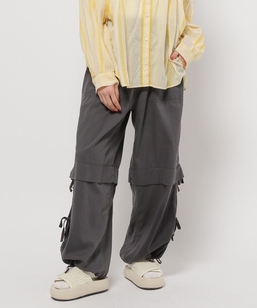 niko and...（ニコアンド）の「レイヤードライクスリットパンツ（その他パンツ・レディース・ブラック/アイボリー/カーキ/イエロー・FREE）」の7枚目の写真