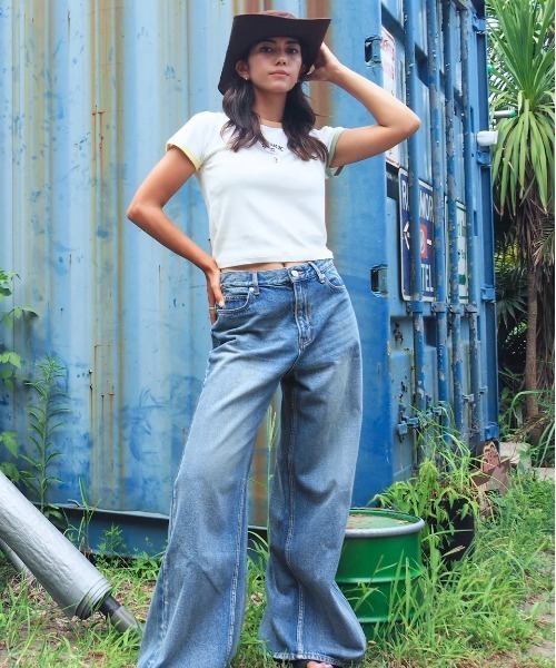 BILLABONG(ビラボン)の「BILLABONG レディース RINGER BABY FIT TEE Tシャツ 【2025年春夏モデル】ビラボンロゴバインダーネックリンガー半袖Tシャツ(Tシャツ/カットソー・レディース・ホワイト/オフホワイト・MEDIUM)」の4枚目の写真