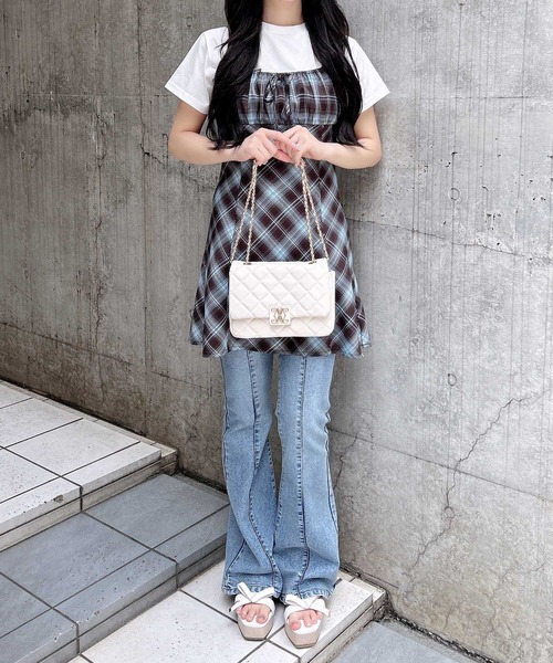 INGNI（イング）の「エンブレム付キルティングショルダーバッグ（ショルダーバッグ・レディース・ブラック/オフホワイト/ピンク/ピンクベージュ・-）」の19枚目の写真