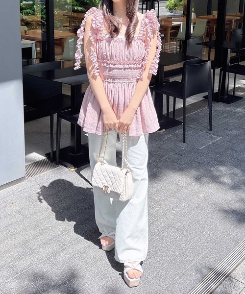 INGNI（イング）の「エンブレム付キルティングショルダーバッグ（ショルダーバッグ・レディース・ブラック/オフホワイト/ピンク/ピンクベージュ・-）」の16枚目の写真