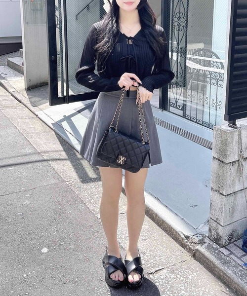 INGNI（イング）の「エンブレム付キルティングショルダーバッグ（ショルダーバッグ・レディース・ブラック/オフホワイト/ピンク/ピンクベージュ・-）」の22枚目の写真