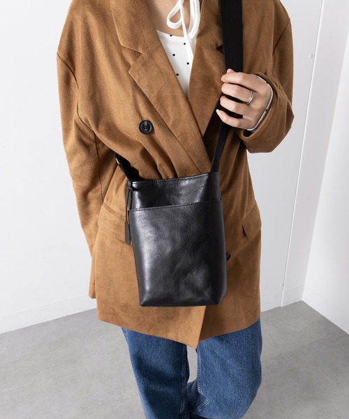 TIDEWAY(タイドウェイ)の「【TIDEWAY】OIL SHRINK SHOULDER/S T3156(ショルダーバッグ・レディース・グレイッシュベージュ/ブラック/キャメル/ブラウン・FREE)」の20枚目の写真