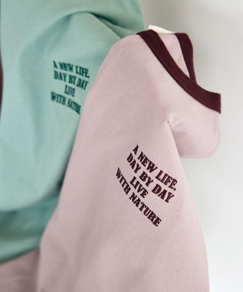 RNA-N(アールエヌエーエヌ)の「M2433 刺繍ロゴリンガーT(Tシャツ/カットソー・レディース・ラベンダー/ライトグリーン/ライトブラウン・FREE)」の3枚目の写真