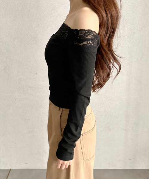 Ada.(エイダ)の「レース切り替え オフショル カットソー(Tシャツ/カットソー・レディース・ブラック/ホワイト・FREE)」の13枚目の写真