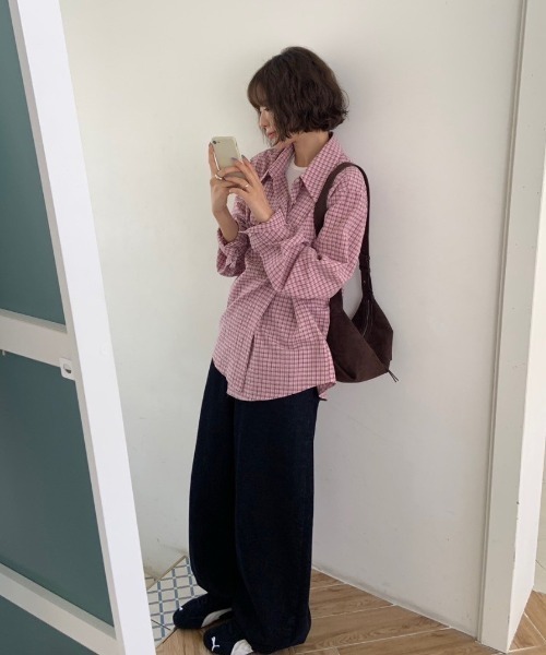 UP START（アップスタート）の「【LAMPOON】ヒップ刺繍バルーンデニムパンツ（デニムパンツ・レディース・ブラック・LARGE/SMALL/MEDIUM）」の3枚目の写真