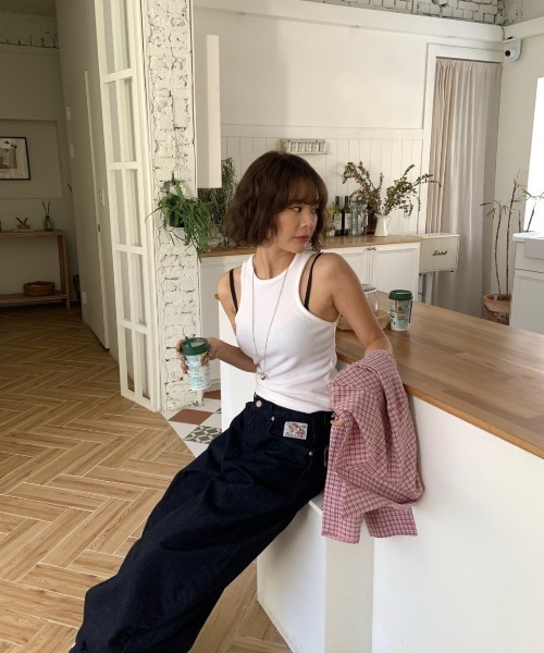 UP START（アップスタート）の「【LAMPOON】ヒップ刺繍バルーンデニムパンツ（デニムパンツ・レディース・ブラック・LARGE/SMALL/MEDIUM）」の8枚目の写真