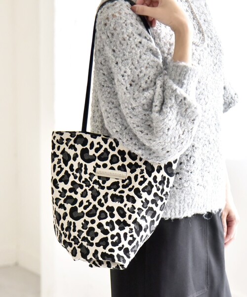 quaranciel（カランシエル）の「quaranciel: 2way アニマル トートバッグ（トートバッグ・レディース・キャメル/チャコールグレー/ブラック・ONE SIZE）」の18枚目の写真