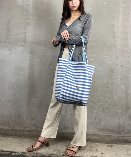 バーバリーブルーレーベル　トートバッグ　キャンバス　ホース　ラージ　A4 バーバリーブルーレーベル トートバッグ キャンバス ホース ラージ A4