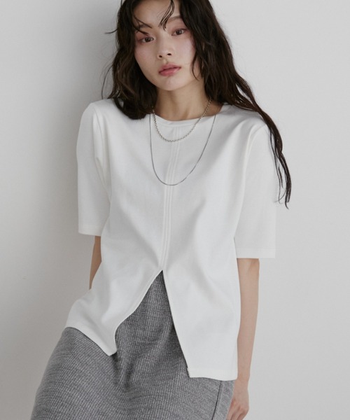 Aunt Marie's(アントマリーズ)の「センタースリットハーフスリーブトップス(Tシャツ/カットソー・レディース・ブラック/ホワイト/グリーン・FREE)」の2枚目の写真