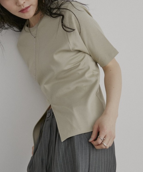 Aunt Marie's(アントマリーズ)の「センタースリットハーフスリーブトップス(Tシャツ/カットソー・レディース・ブラック/ホワイト/グリーン・FREE)」の19枚目の写真